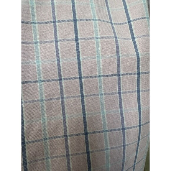 Izod Short Sleeve Button Down Shirt Men’s Size 5XLT Big & Tall Pink Plaid Casual - Picture 9 of 9